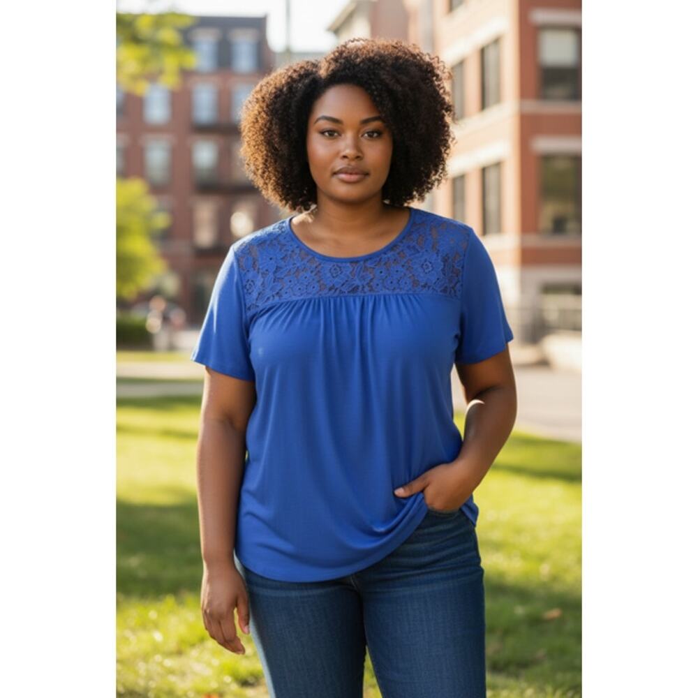 Yidarton Top Size M NWT Royal Blue Lace Short Sleeve Blouse